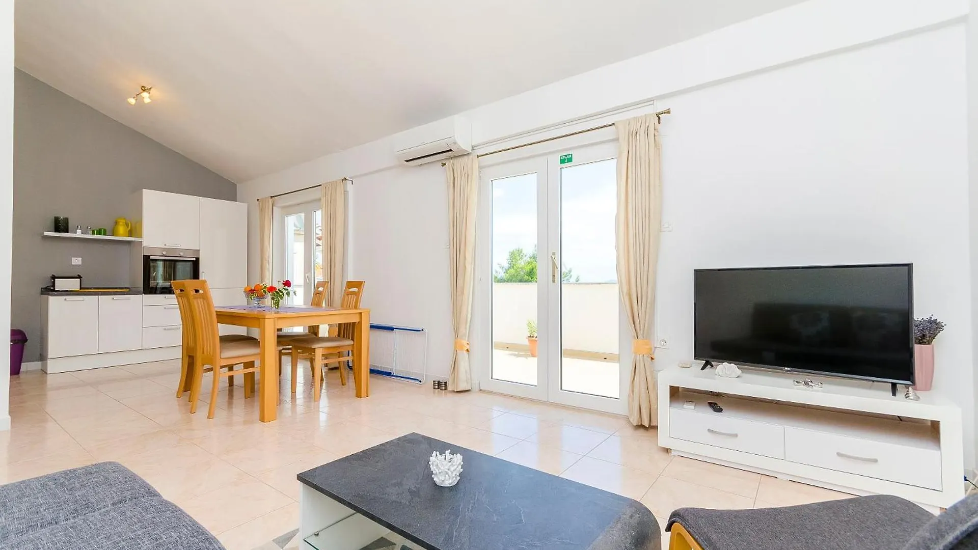 Apartment Mila Trogir